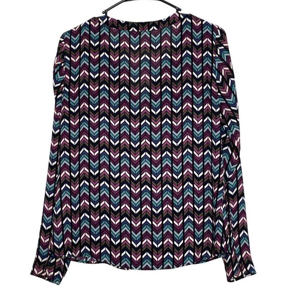 Candie's Top Low V Cut Button Up Shirt Blouse Long Sleeves Sexy Chevron Art SM - Picture 2 of 4